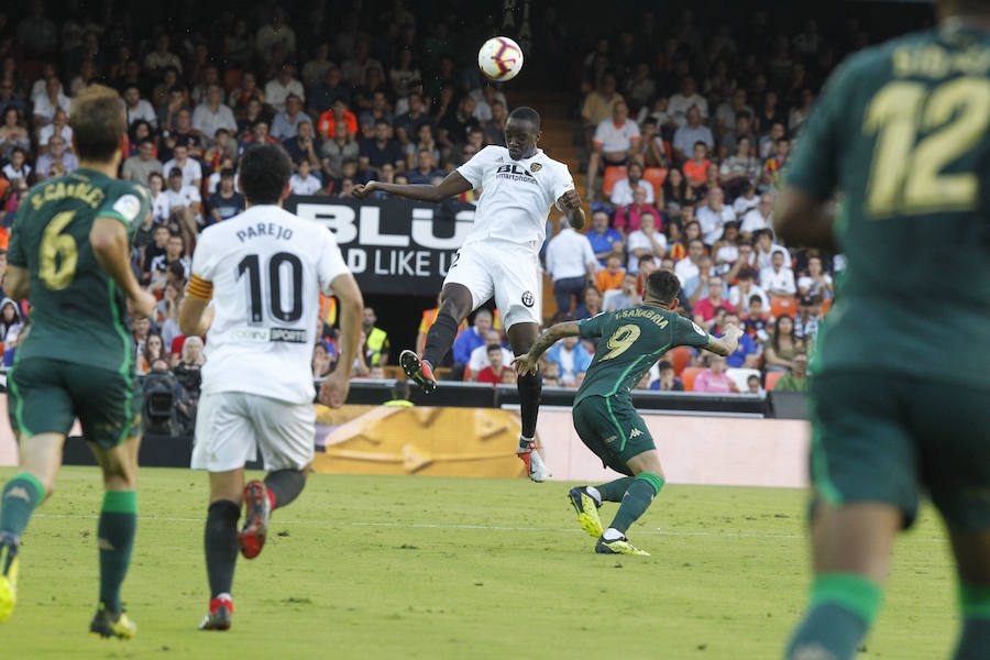 Estas son las mejores imágenes del partido de la jornada 4 de la Liga en Mestalla