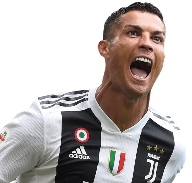 Cristiano Ronaldo celebra con rabia su primer gol con la Juventus. 