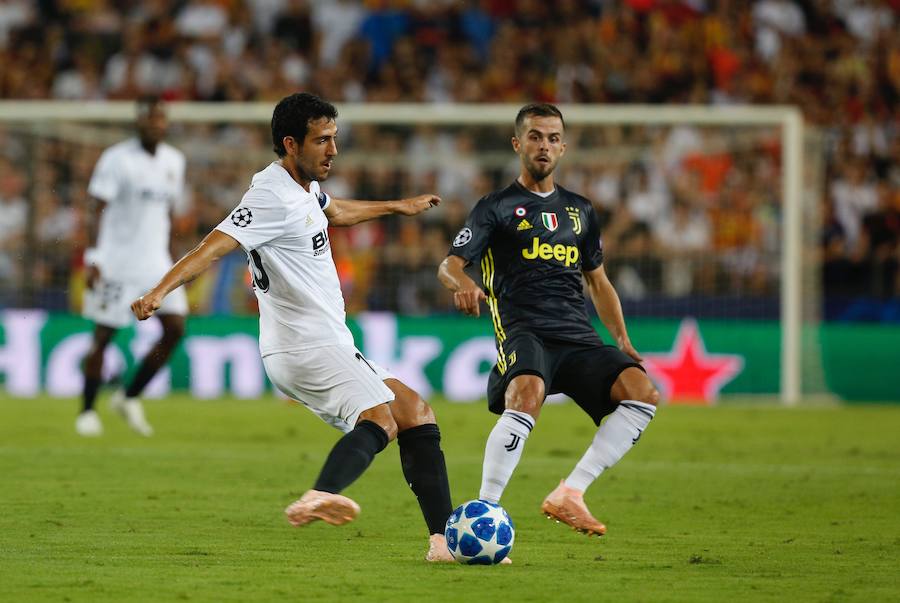 Estas son las mejores imágenes del partido de la primera jornada de Champions en Mestalla