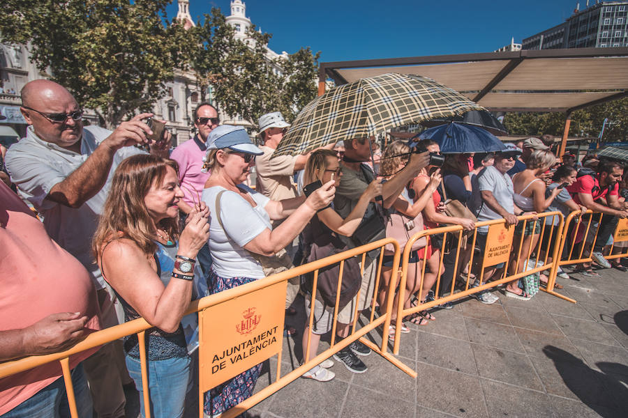 El Día Mundial de la Paella se ha celebrado en la plaza del Ayuntamiento de Valencia con una degustación de 9 paellas diferentes. El World Paella Day pretende dar prestigio a uno de los platos más conocidos de la gastronomía de todo el mundo y proyectar la ciudad de Valencia como destino turístico internacional. 