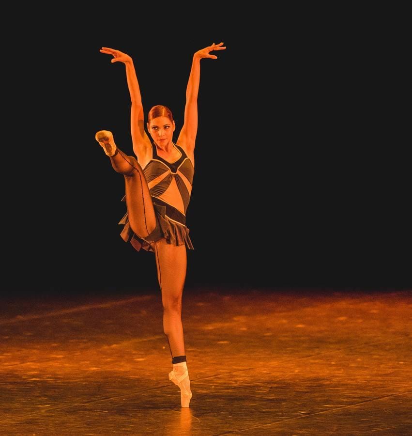 Este evento, impulsado por la Asociación de Danza ADAM y la Fundación Hortensia Herrero y cuyos fondos van destinados a la Asociación Española contra el Cáncer, tuvo lugar en el Palau de les Arts. La argentina Marianela Núñez, Una de las principales bailarinas del Royal Ballet de Londres, fue una de las grandes protagonistas.