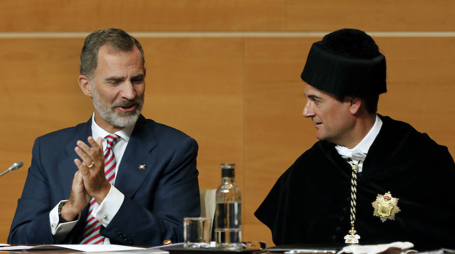 Fotos: Felipe VI preside la apertura del curso en la Universitat Politècnica de València