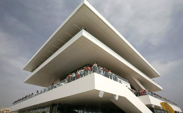 Edificio Veles e Vents, donde este domingo finaliza la Oktober Beer Fest.