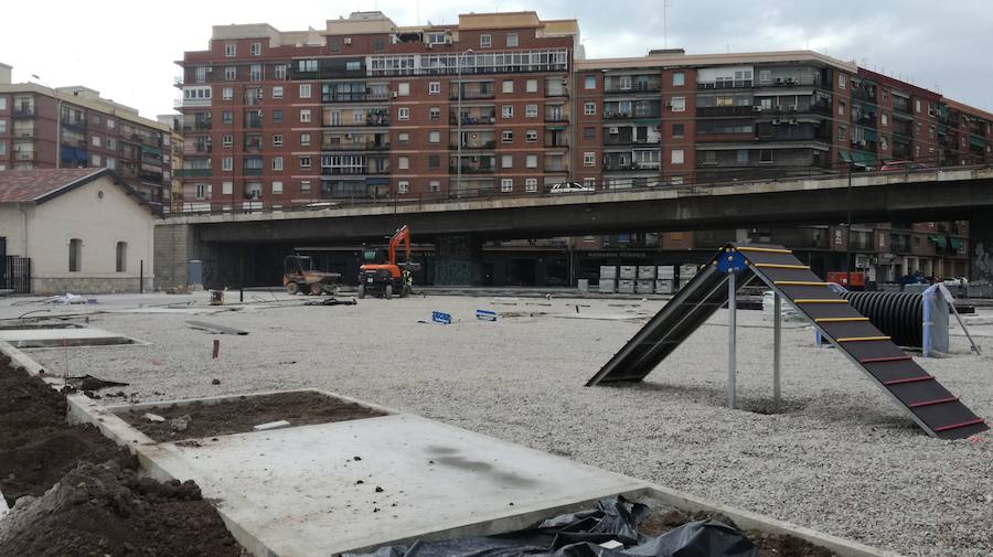 El Parque Central de Valencia comienza a ser una realidad. El avance de las obras ya permite ver cómo será uno de los pulmones de la ciudad y otro punto de encuentro para el deporte y el ocio.