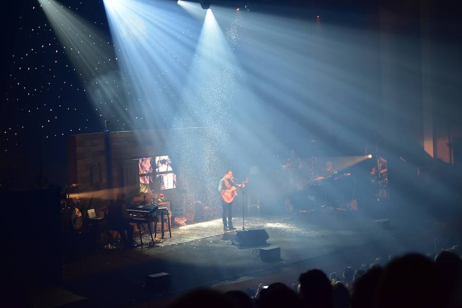 Fotos: Concierto de Ismael Serrano en el Palau de les Arts de Valencia