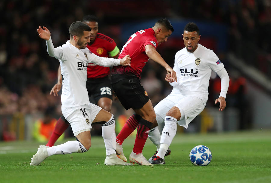 Estas son las imágenes que deja el paso del conjunto blanquinegro por Old Trafford en la segunda jornada de Champions League