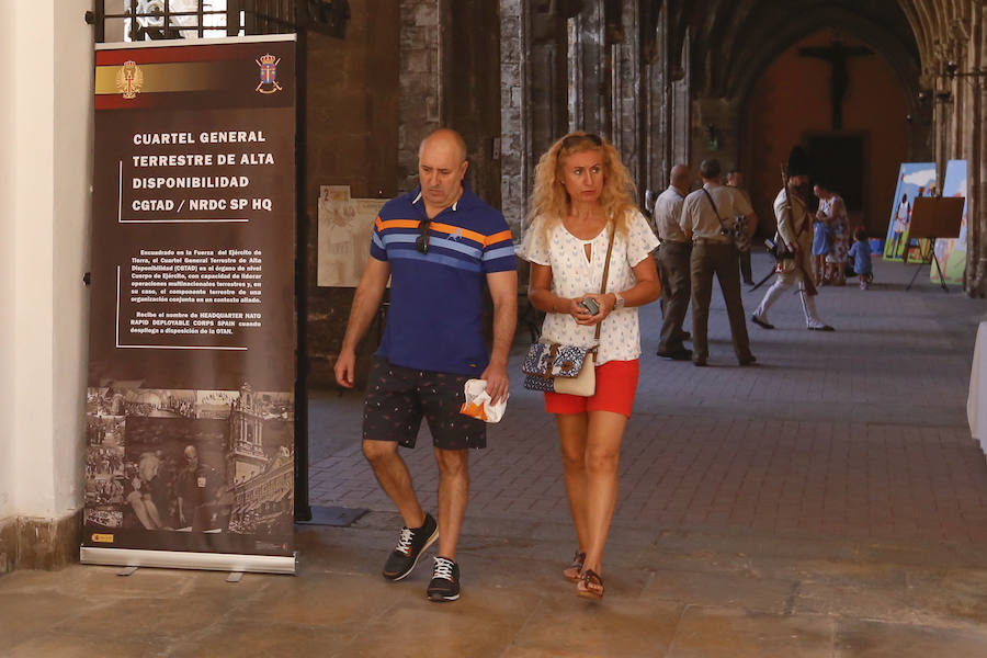 Fotos: Capitanía General de Valencia celebra una nueva jornada de puertas abiertas del Convento de Santo Domingo