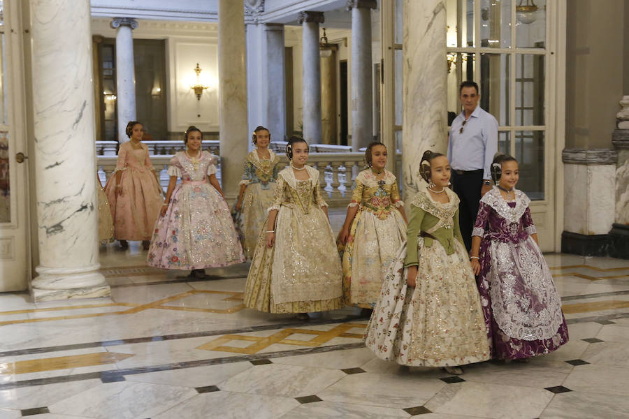 Las 26 candidatas ultiman los detalles del acto que tendrá lugar el jueves 11 de octubre, 24 horas después de conocerse los nombres de la máxima representación fallera para las Fallas 2019