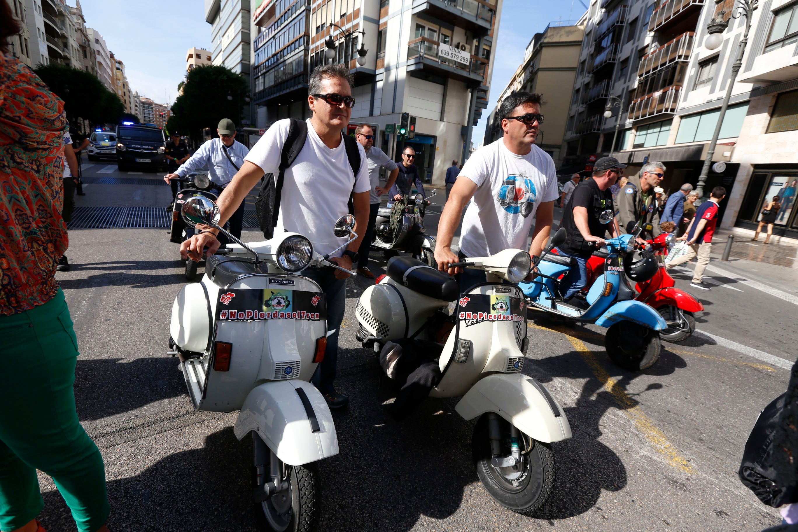 Fotos: Manifestación por el Corredor Cantábrico-Mediterráneo en Valencia