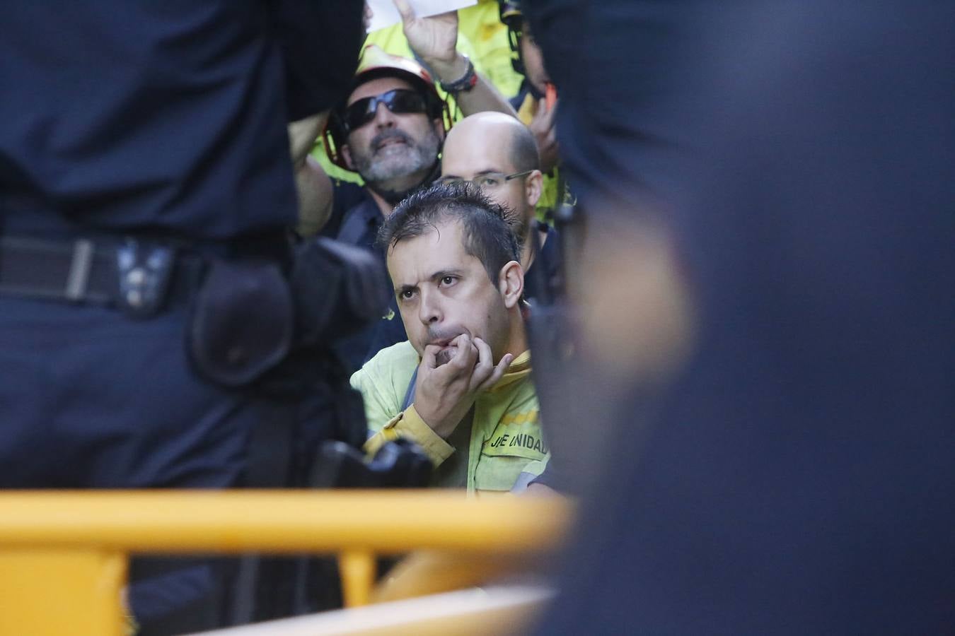 El presidente del Gobierno, Pedro Sánchez, ha puesto a la Comunitat Valenciana como ejemplo de «la mejor España», «la que se construye desde el diálogo y desde la suma de voluntades, la que prima la convivencia sobre el agravio territorial». Sánchez ha participado en el acto institucional de entrega de distinciones de la Generalitat Valenciana por el 9 d'Octubre.