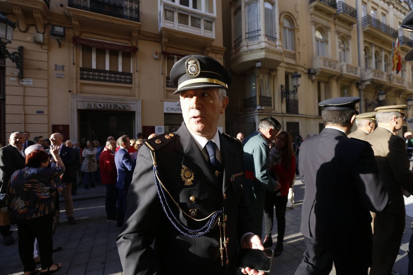 El presidente del Gobierno, Pedro Sánchez, ha puesto a la Comunitat Valenciana como ejemplo de «la mejor España», «la que se construye desde el diálogo y desde la suma de voluntades, la que prima la convivencia sobre el agravio territorial». Sánchez ha participado en el acto institucional de entrega de distinciones de la Generalitat Valenciana por el 9 d'Octubre.