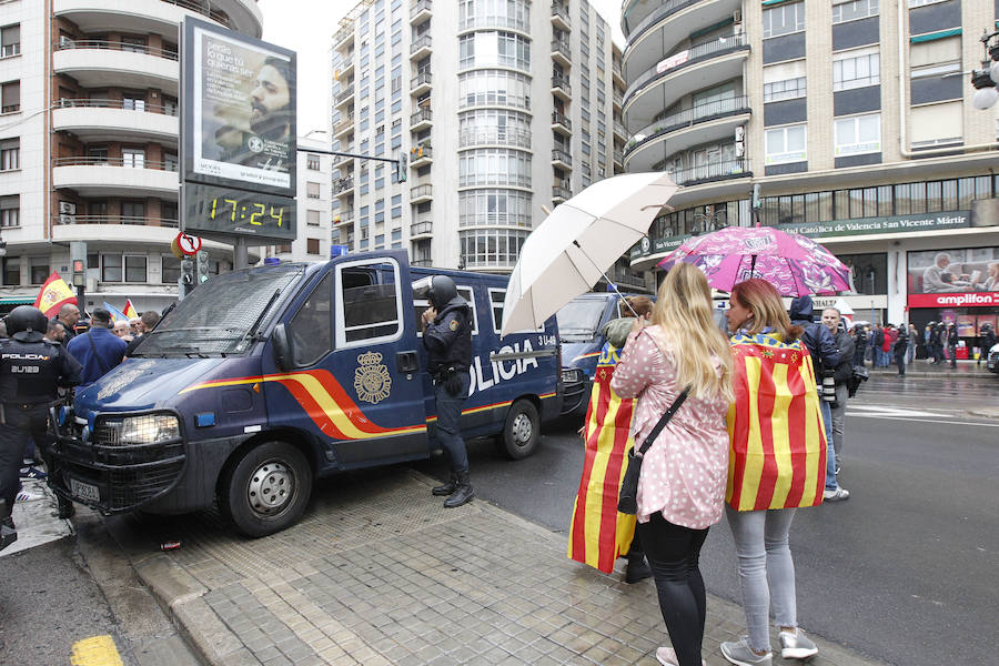 Fotos: Valencia se convierte en un &#039;manifestódromo&#039; el 9 d&#039;Octubre