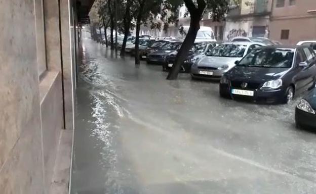 Gota fría en Valencia | El temporal castiga la ciudad