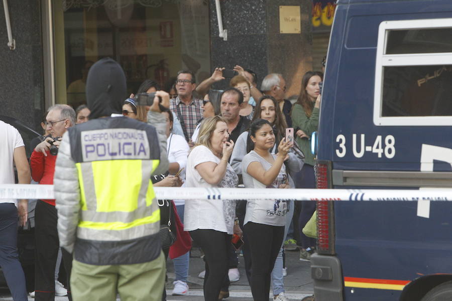 Fotos: La Policía detiene a dos yihadistas en Alaquàs y Cocentaina