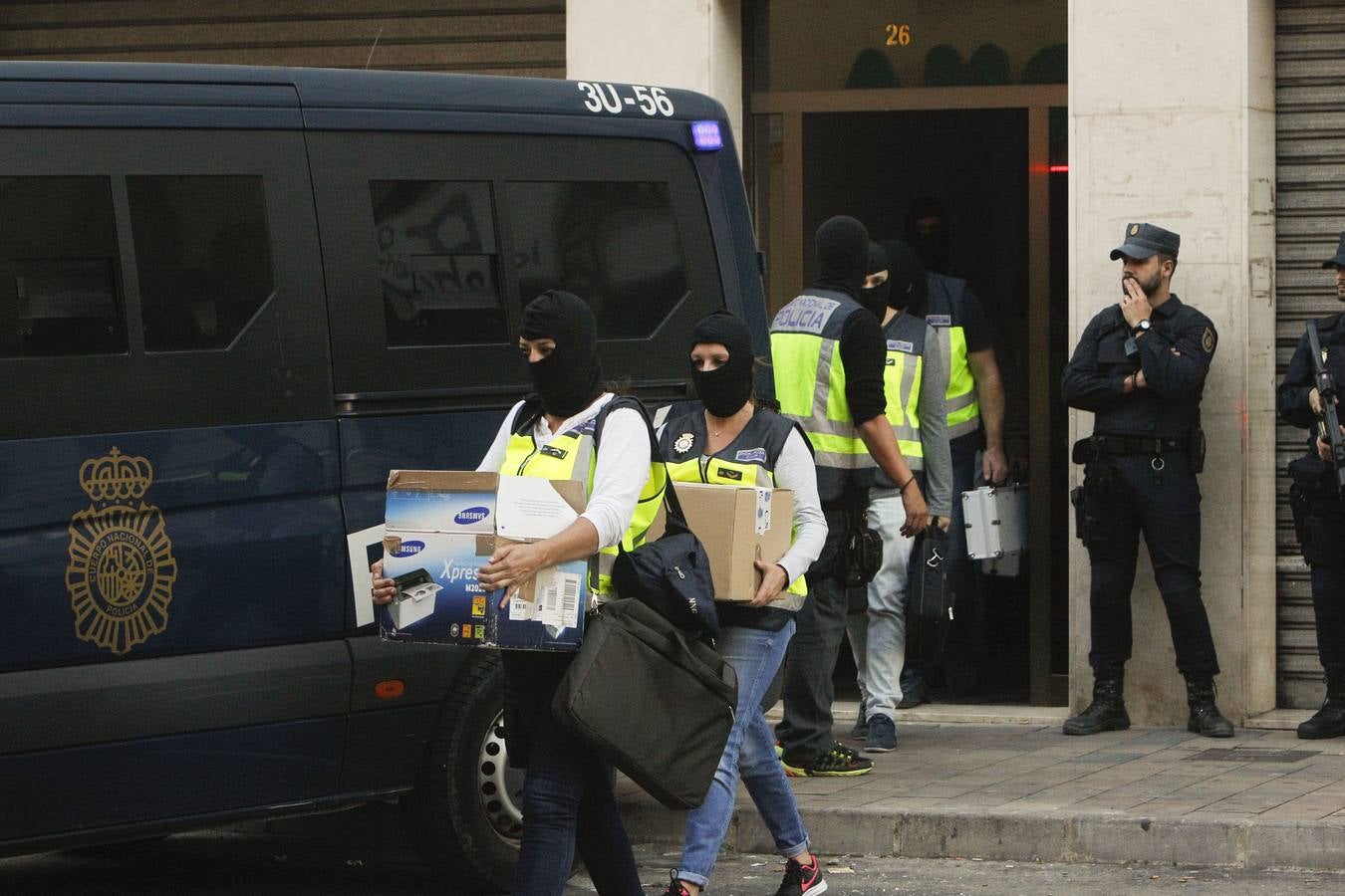 Fotos: La Policía detiene a dos yihadistas en Alaquàs y Cocentaina