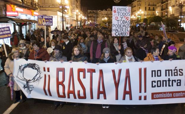 El Supremo ordena repetir el juicio contra un hombre que asesinó a su mujer y tiró su cadáver a un contenedor