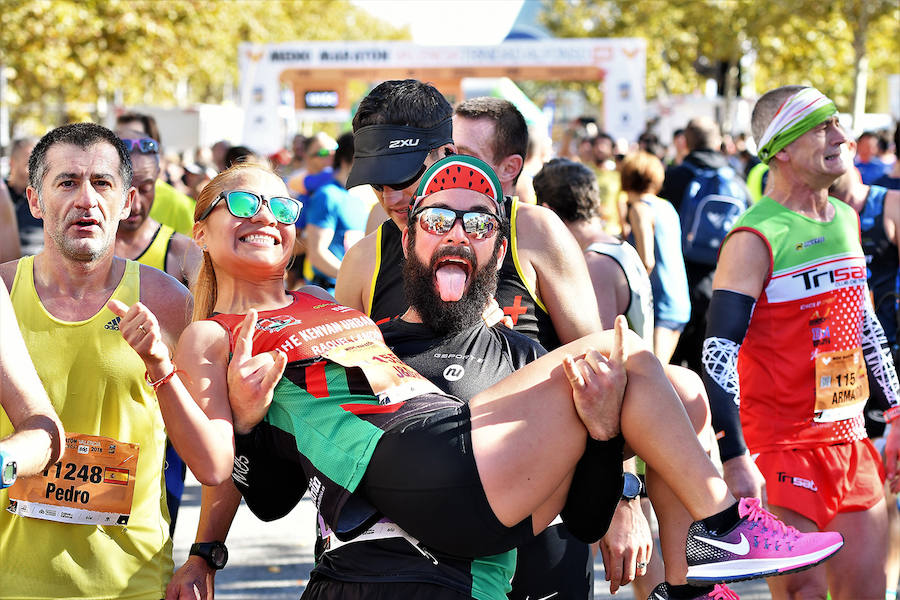 Fotos: Búscate en la llegada a la meta en la Medio Maratón de Valencia