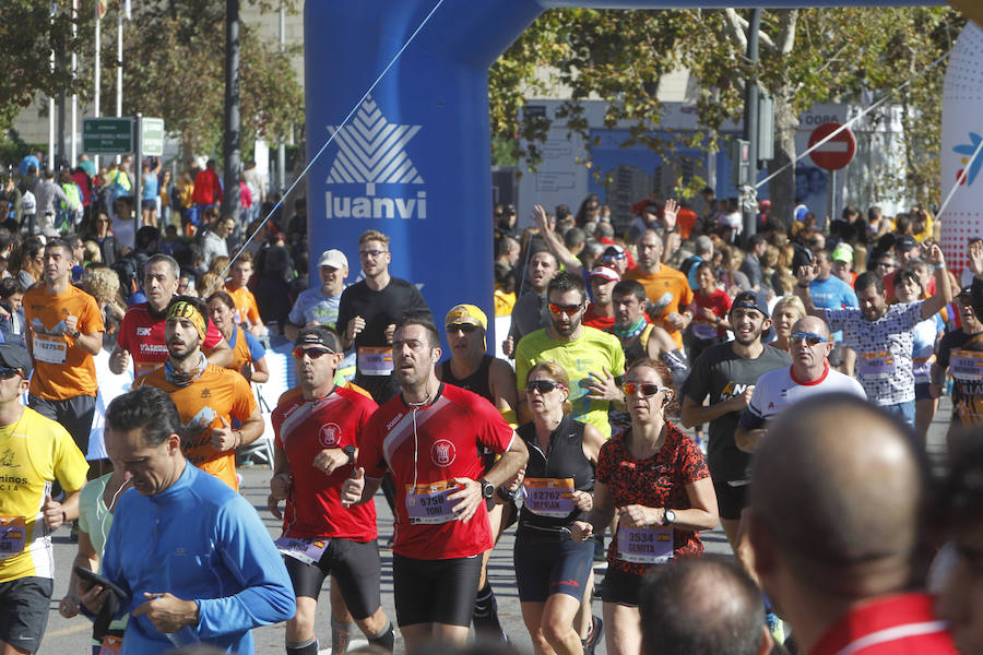 Más de 15.500 corredores participan en una prueba rapidísima que ya ostentaba el récord mundial femenino.