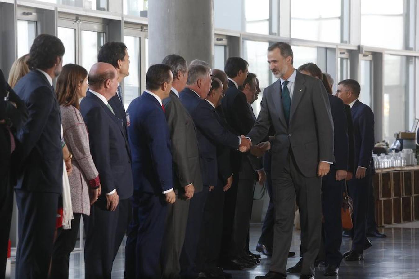 Fotos: El rey Felipe VI inaugura el XXI Congreso Nacional de Empresa Familiar en Valencia