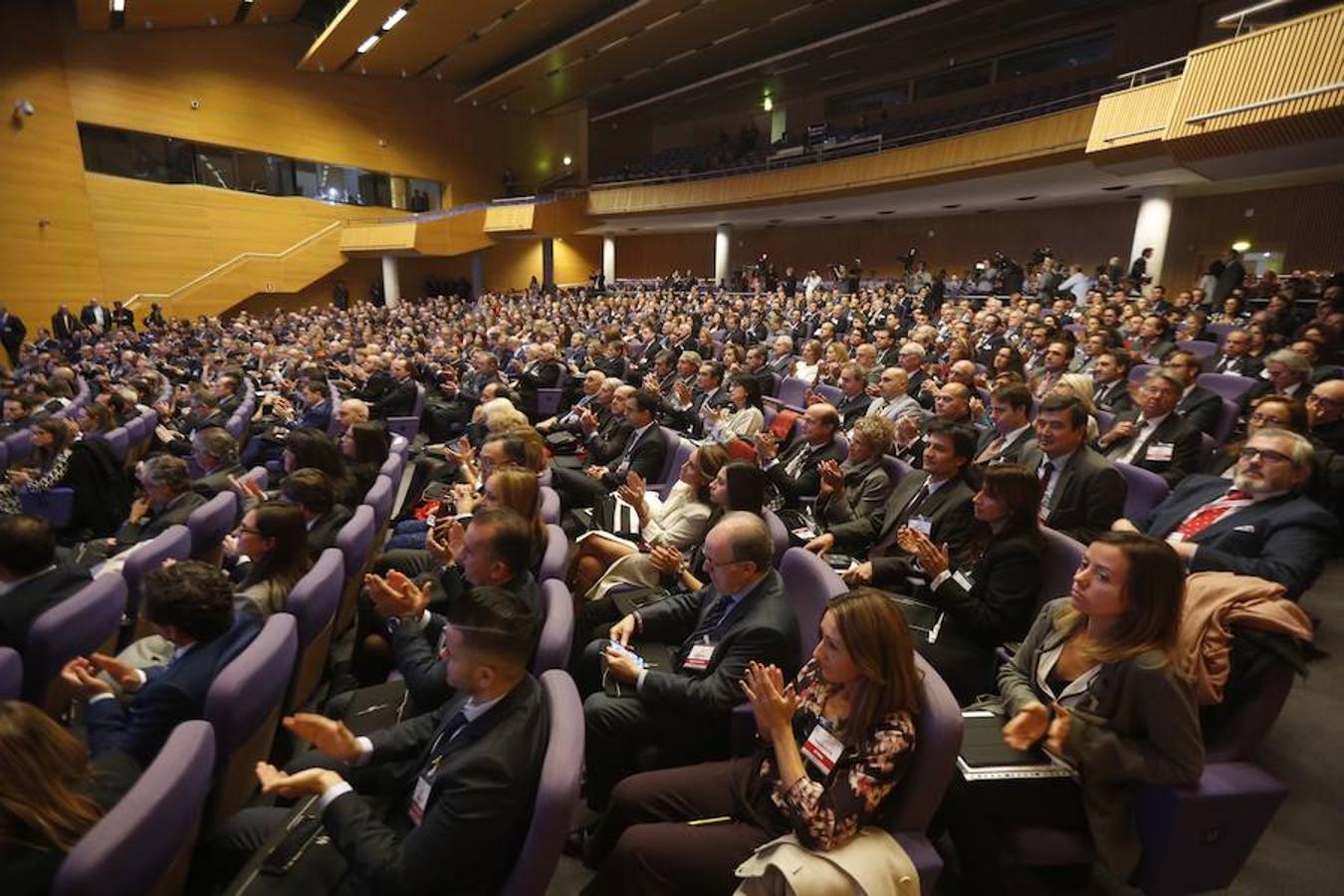 Fotos: El rey Felipe VI inaugura el XXI Congreso Nacional de Empresa Familiar en Valencia