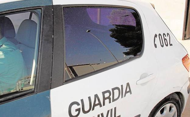 Benavente | Un chico de 16 años fallece al dispararse el arma de uno de sus padres, ambos guardias civiles