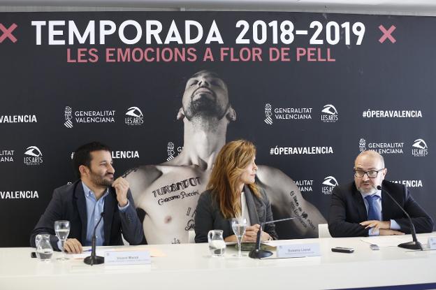 Vicent Marzà, Susana Lloret y Jesús Iglesias Noriega, ayer, en la presentación. 