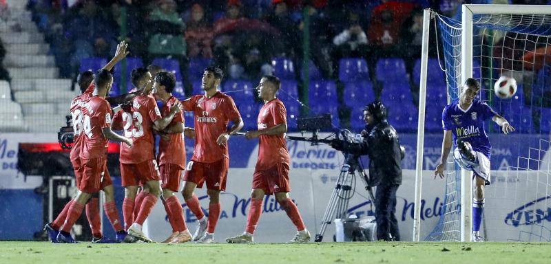 Fotos: Las mejores imágenes del Melilla - Real Madrid