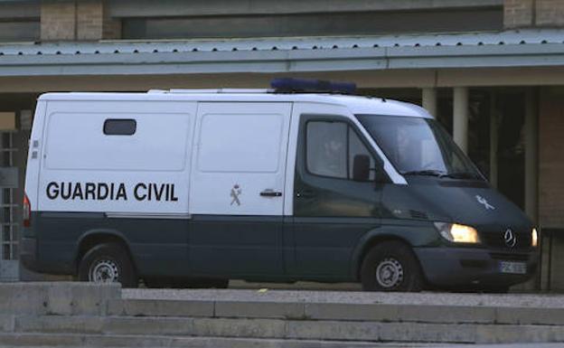 Furgón de la Guardia Civil para el traslado de presos.