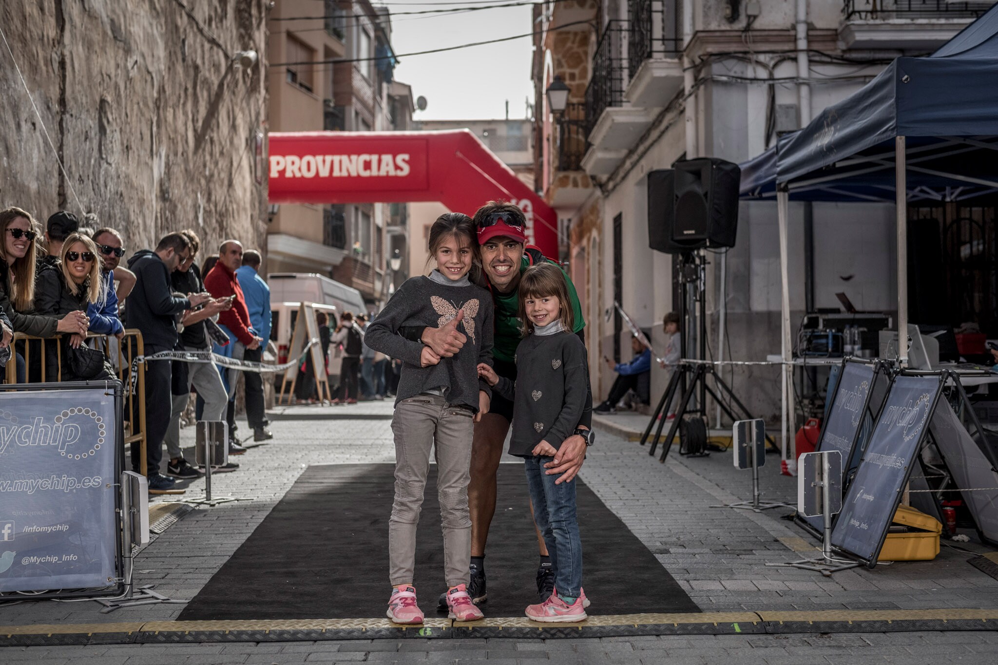 Galería de fotos de la llegada a meta de la carrera de 55 kilómetros del Trail de Montanejos 2018 