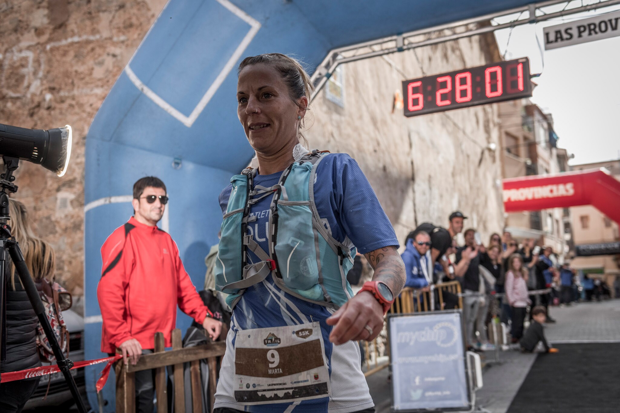 Galería de fotos de la llegada a meta de la carrera de 55 kilómetros del Trail de Montanejos 2018 