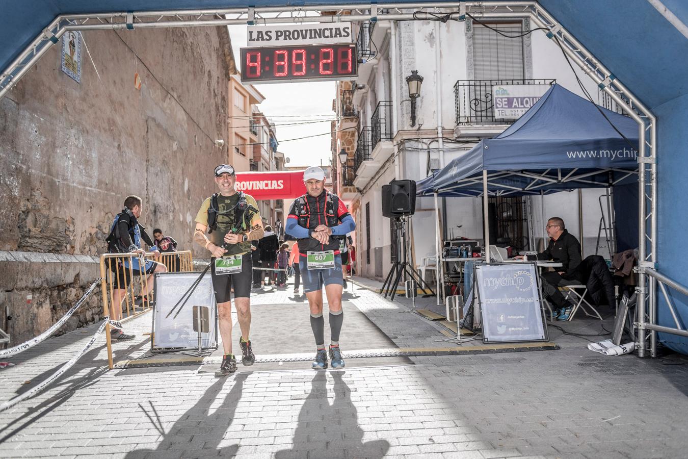 Galería de fotos de la llegada a meta de la carrera de 30 kilómetros del Trail de Montanejos 2018