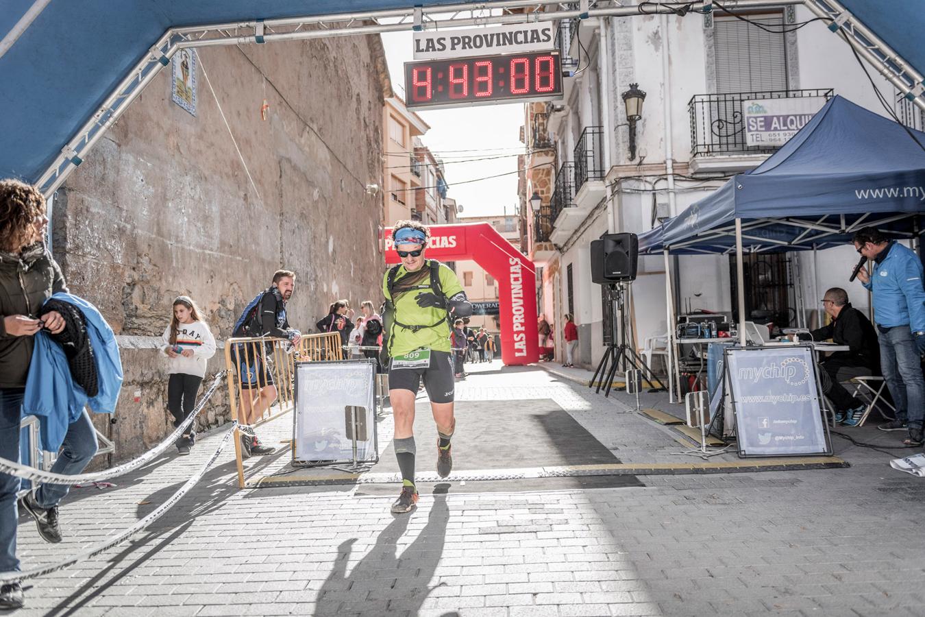 Galería de fotos de la llegada a meta de la carrera de 30 kilómetros del Trail de Montanejos 2018