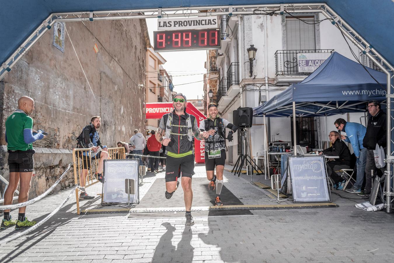 Galería de fotos de la llegada a meta de la carrera de 30 kilómetros del Trail de Montanejos 2018