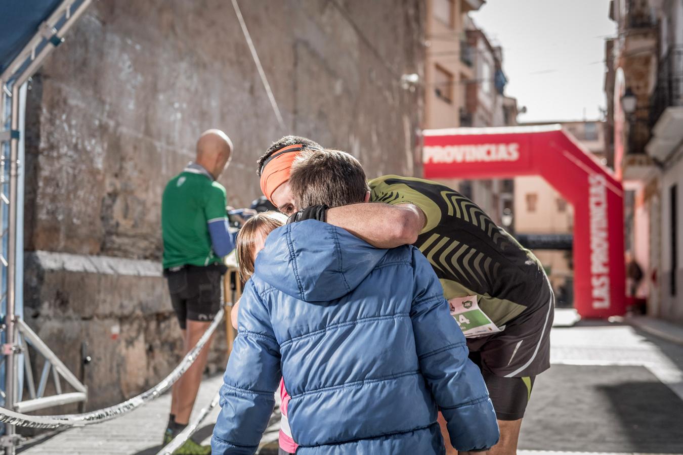 Galería de fotos de la llegada a meta de la carrera de 30 kilómetros del Trail de Montanejos 2018