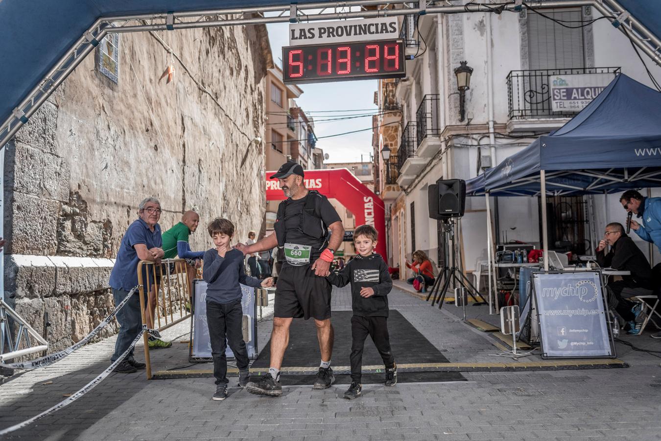 Galería de fotos de la llegada a meta de la carrera de 30 kilómetros del Trail de Montanejos 2018