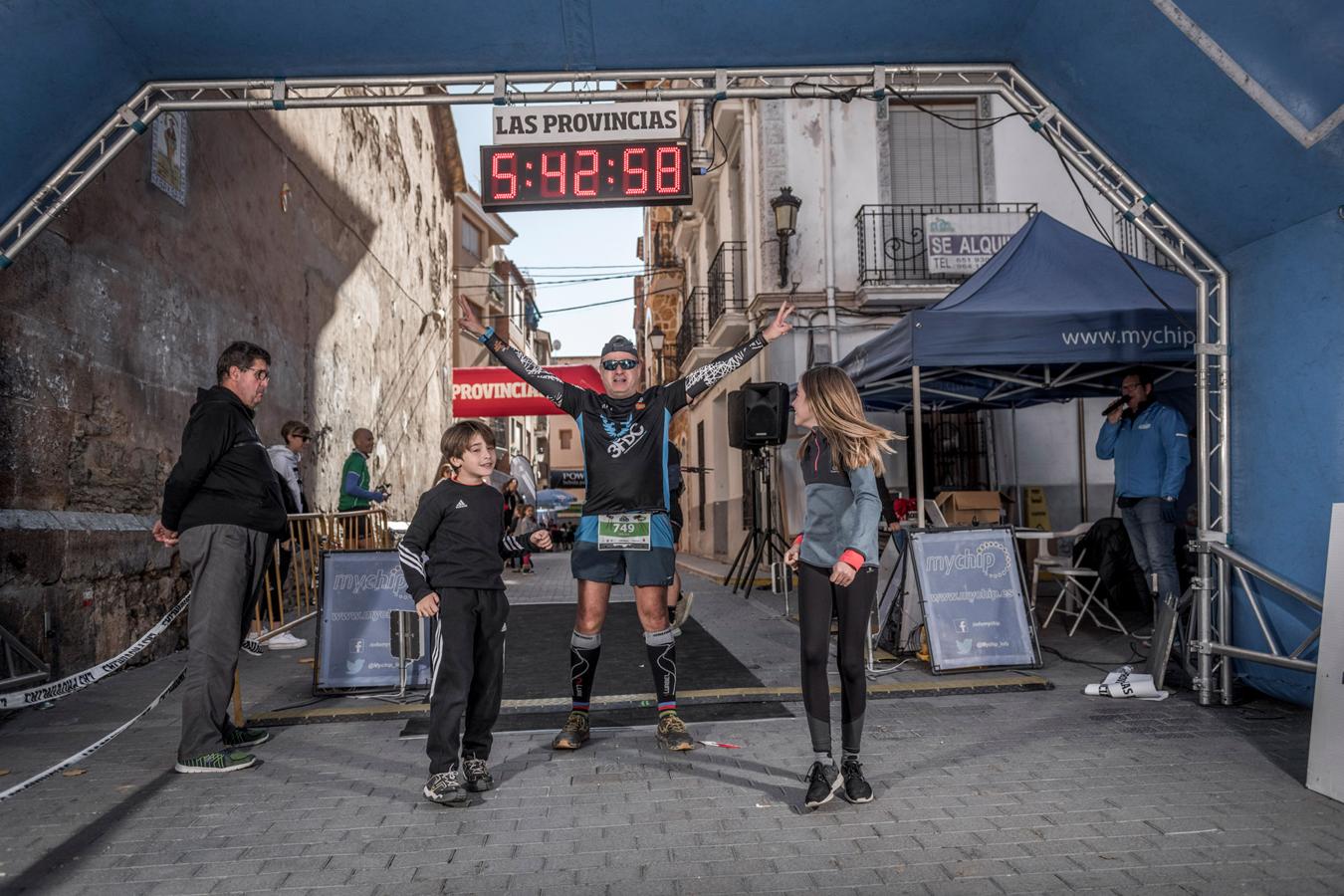 Galería de fotos de la llegada a meta de la carrera de 30 kilómetros del Trail de Montanejos 2018