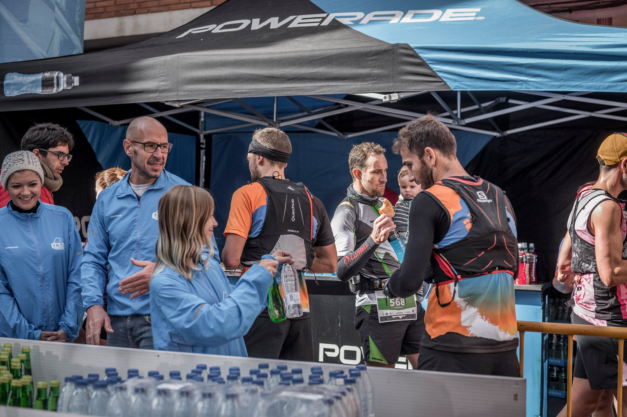 Galería de fotos de la llegada a meta de la carrera de 30 kilómetros del Trail de Montanejos 2018