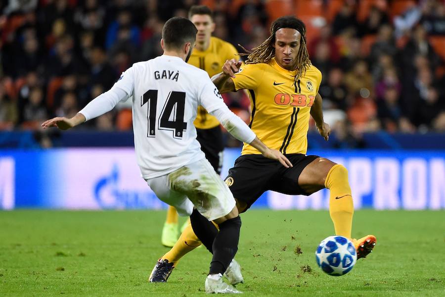 Estas son las imágenes que deja el choque de la cuarta jornada de Champions en Mestalla