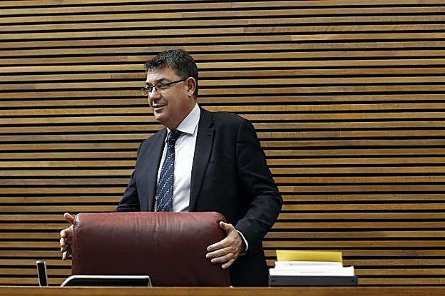 El presidente de Les Corts, Enric Morera. 
