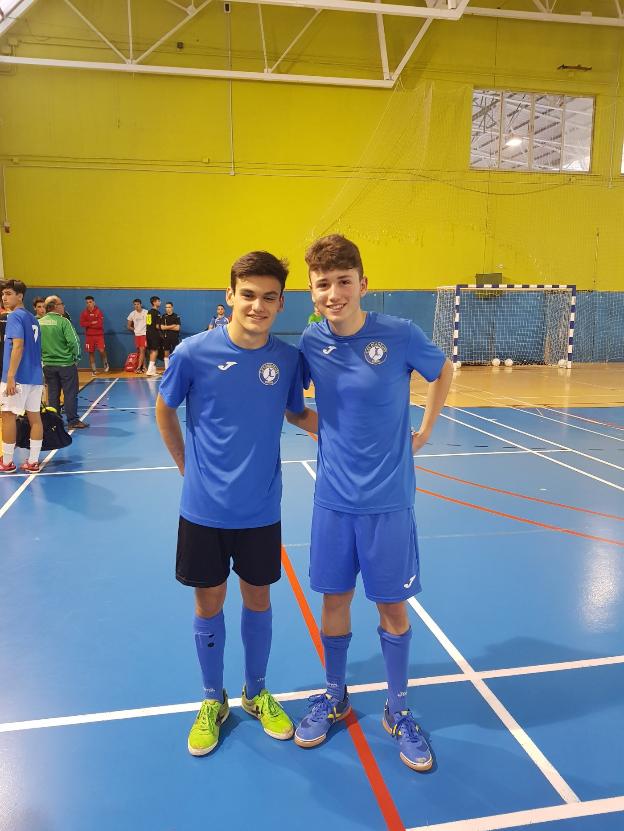 Álex Martínez y Luca Di Trana, citados por la selección valenciana sub16 para un entrenamiento. 