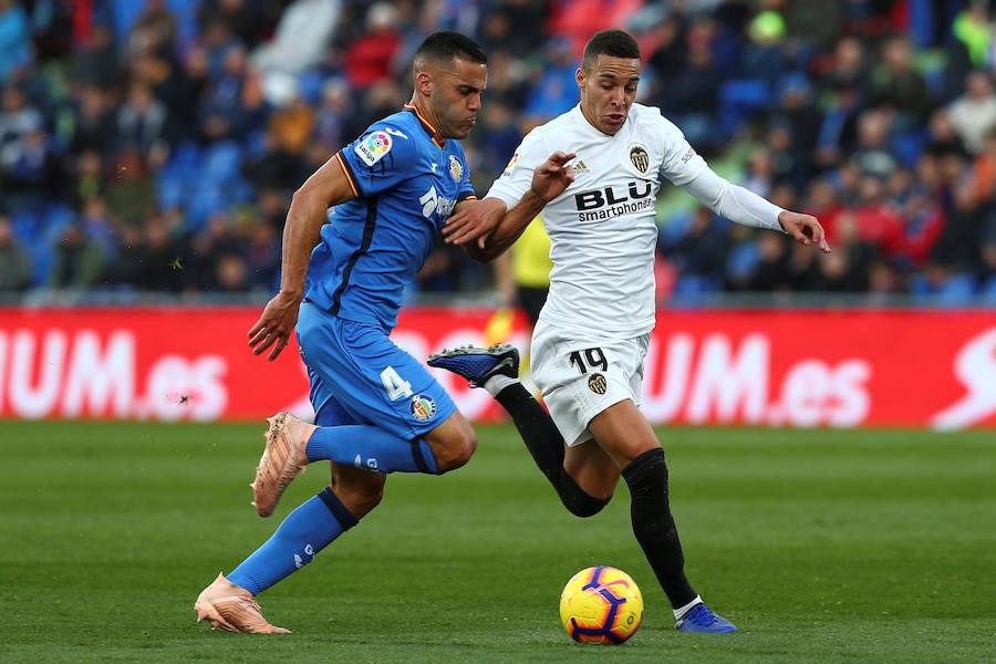 Estas son las imágenes que deja el paso del conjunto blanquinegro por el Coliseum Alfonso Pérez para enfrentarse a los de Pepe Bordalás