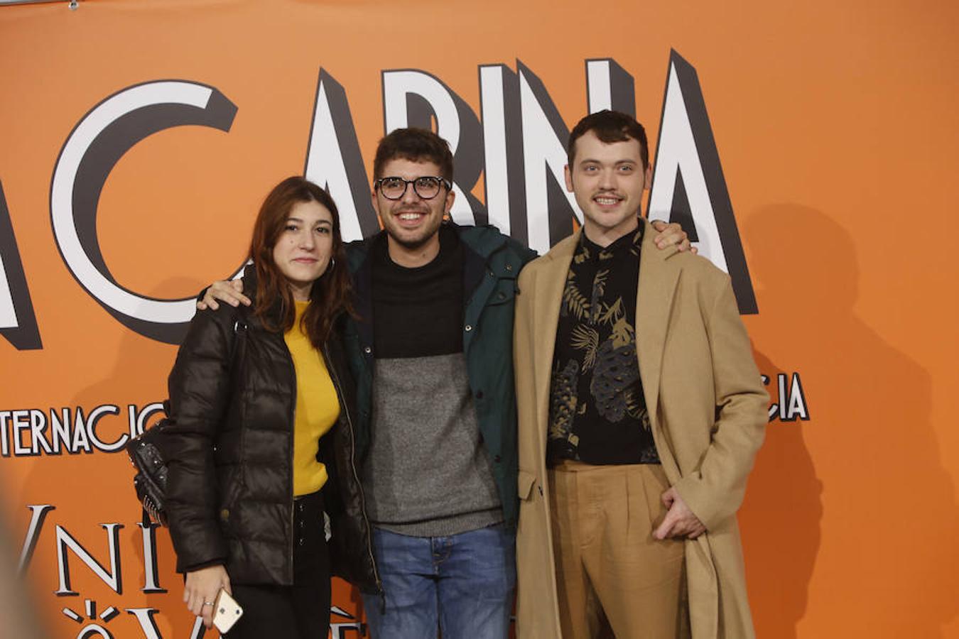 La Cabina, el festival internacional de mediometrajes de Valencia, inaugura en el Palau de la Música su undécima edición con un espectáculo pensado para sorprender al público y protagonizado por los actores José Luis Herranz y Víctor Aleixandre. Hasta el día 24 de noviembre se podrán ver en La Filmoteca y La Nau los 32 mediometrajes que participan en el evento audiovisual que ha estrenado el metraje 'Zalig zijn de Onwetenden'. 