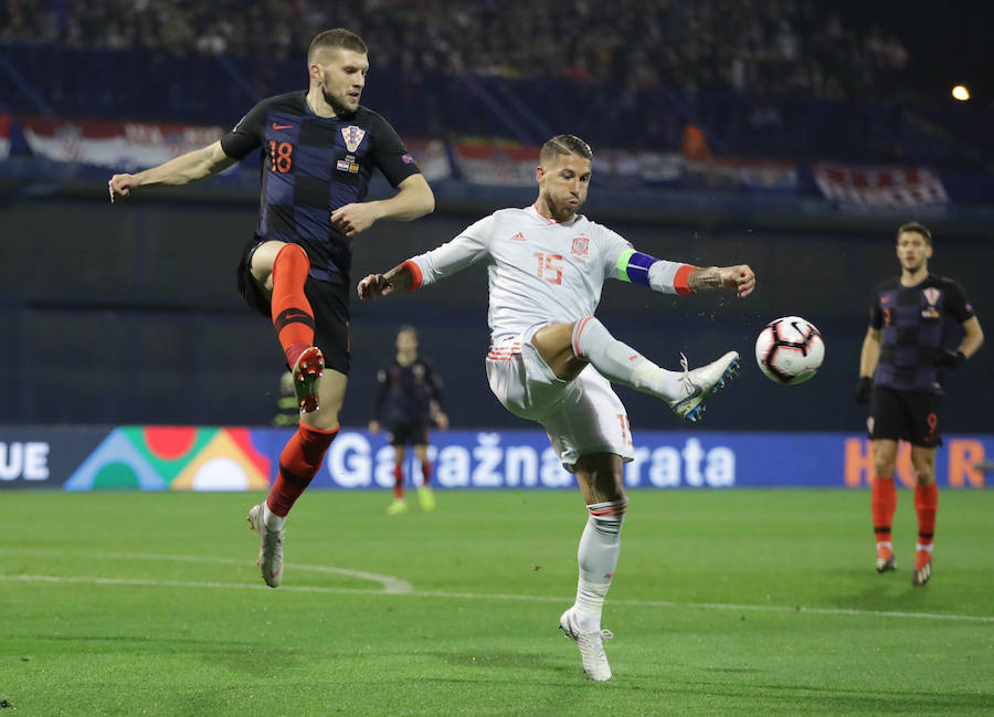 Fotos: Las mejores imágenes del Croacia-España