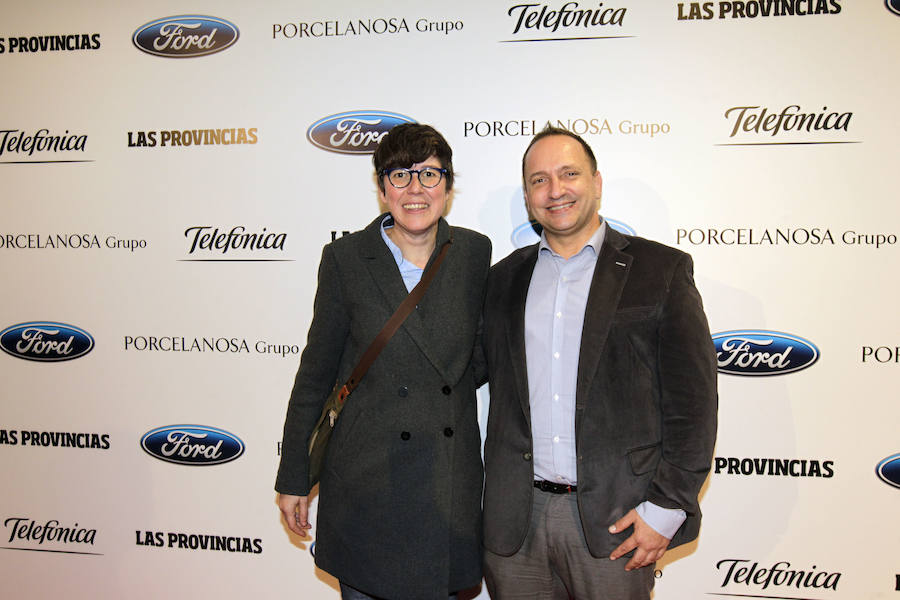 La senadora de Podemos, Pilar Lima, junto al candidato a encabezar la lista podemista a la Generalitat, Rubén Martínez Dalmau.