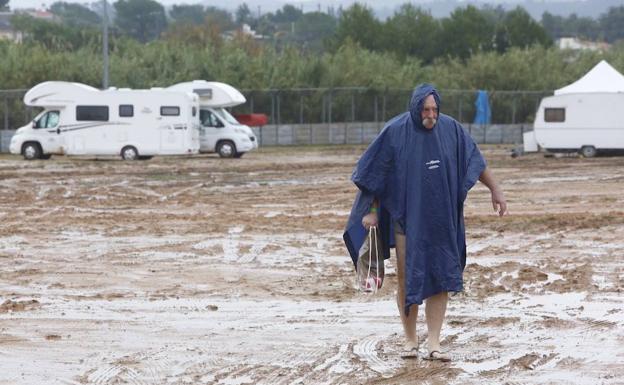 Cheste empieza su fiesta motera bajo la lluvia