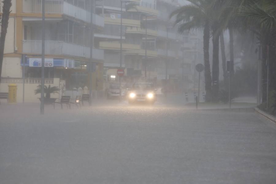 Playa de Tavernes de la Valldigna.