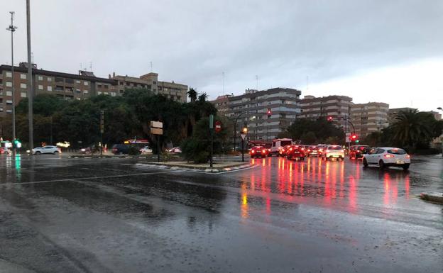 Las lluvias vuelven a Valencia durante la tarde del martes.