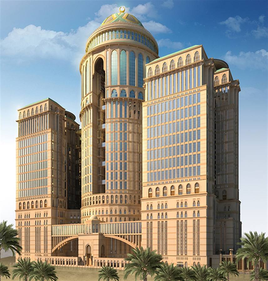 El hotel Abraj Kudai de La Meca sumará 10.000 habitaciones situadas en doce torres con 70 restaurantes y cuatro helipuertos. Además, podrá presumir de la cúpula más grande del mundo.
