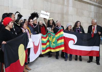 Imagen secundaria 1 - Rapanuis visitan el Museo Británico para rogar que les devuelva a su «ancestro»