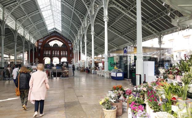 El Mercado de Colón se convierte en un punto de encuentro de la artesanía, moda, decoración y gastronomía. 